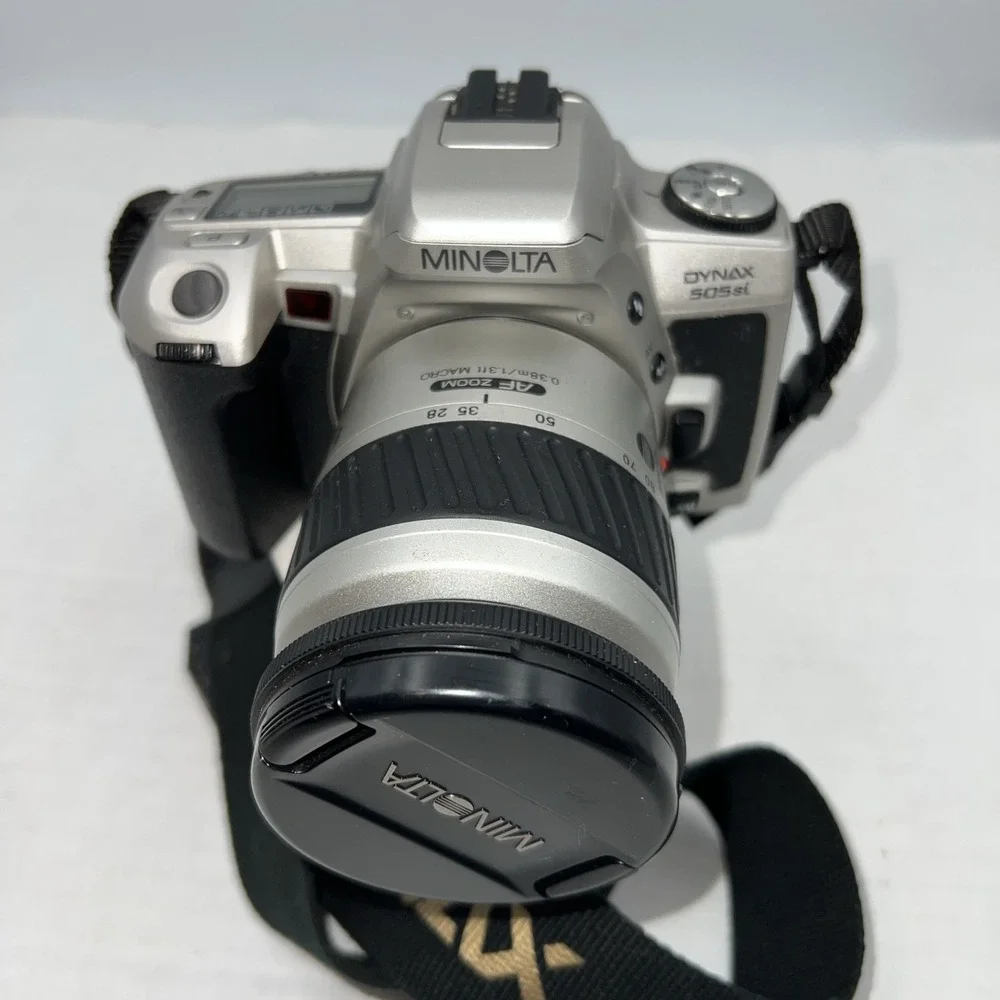 Minolta 505si Super‎ Dynax AF Zoom 28-80MM Lens *READ*